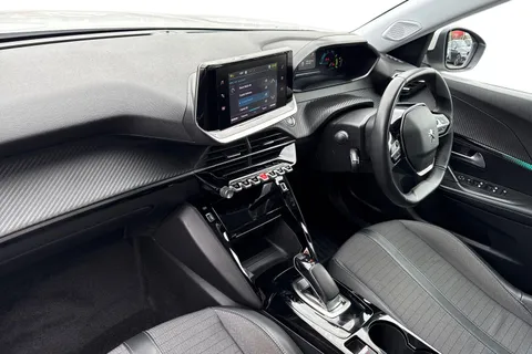SG71KSZ PEUGEOT e-2008 50kWh Allure Auto 5dr Thumbnail #15