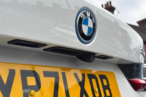 YP71XDB BMW 3 Series 2.0 330e 12kWh M Sport Touring Auto Euro 6 (s/s) 5dr Thumbnail #28