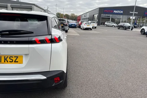 SG71KSZ PEUGEOT e-2008 50kWh Allure Auto 5dr Thumbnail #34