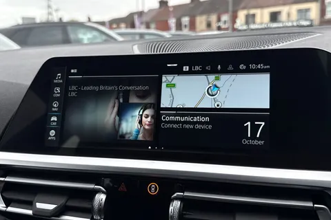 YP71XDB BMW 3 Series 2.0 330e 12kWh M Sport Touring Auto Euro 6 (s/s) 5dr Thumbnail #45