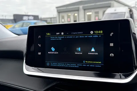 SG71KSZ PEUGEOT e-2008 50kWh Allure Auto 5dr Thumbnail #50