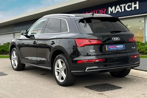 EA69XZO Audi Q5 2.0 TDI 40 S line S Tronic quattro Euro 6 (s/s) 5dr Thumbnail #3