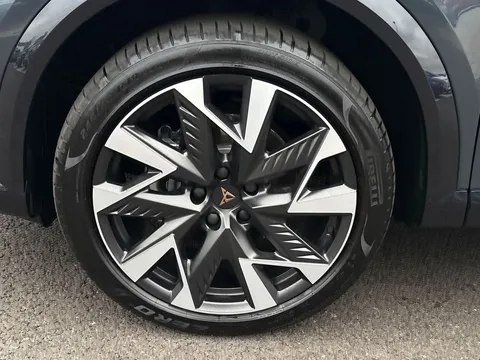 KY25GXR CUPRA Formentor 1.5 eTSI 150 V2 5dr DSG Thumbnail #23