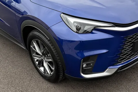 DF74LGL Lexus Lbx 1.5 VVT-iE Takumi SUV 5dr Petrol Hybrid E-CVT Euro 6 (s/s) (136 ps) Thumbnail #10