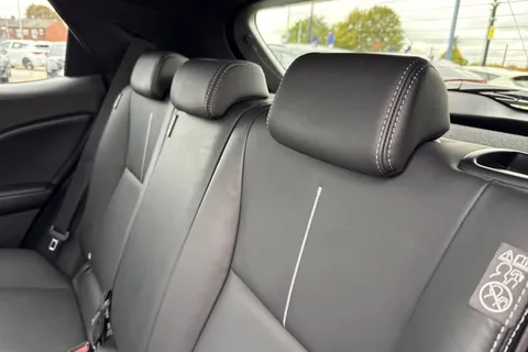 DF74LGL Lexus Lbx 1.5 VVT-iE Takumi SUV 5dr Petrol Hybrid E-CVT Euro 6 (s/s) (136 ps) Thumbnail #20