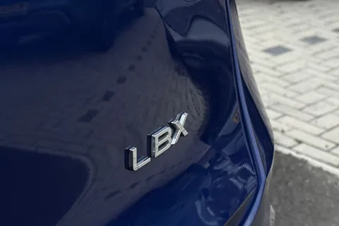 DF74LGL Lexus Lbx 1.5 VVT-iE Takumi SUV 5dr Petrol Hybrid E-CVT Euro 6 (s/s) (136 ps) Thumbnail #27