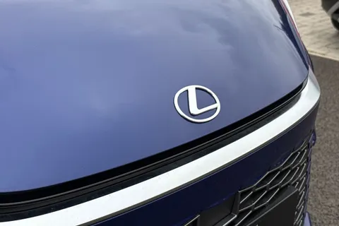 DF74LGL Lexus Lbx 1.5 VVT-iE Takumi SUV 5dr Petrol Hybrid E-CVT Euro 6 (s/s) (136 ps) Thumbnail #31