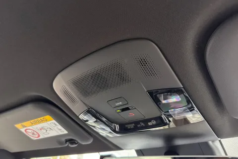 DF74LGL Lexus Lbx 1.5 VVT-iE Takumi SUV 5dr Petrol Hybrid E-CVT Euro 6 (s/s) (136 ps) Thumbnail #38