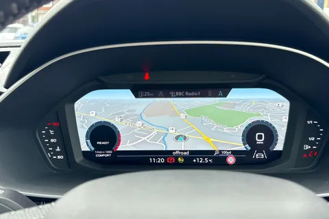 YY20UEJ Audi Q3 1.5 TFSI CoD 35 S line Euro 6 (s/s) 5dr Thumbnail #45