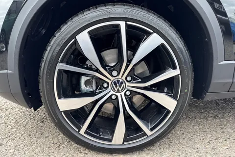  Volkswagen T-Roc 1.5 TSI Style Design DSG Euro 6 (s/s) 5dr Thumbnail #11