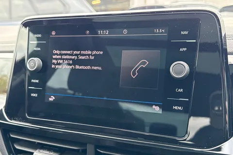  Volkswagen T-Roc 1.5 TSI Style Design DSG Euro 6 (s/s) 5dr Thumbnail #50