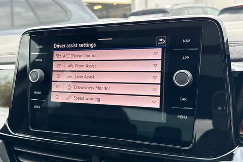  Volkswagen T-Roc 1.5 TSI Style Design DSG Euro 6 (s/s) 5dr Thumbnail #54