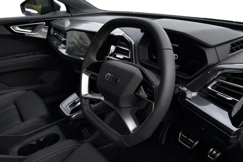  Audi Q4 e-tron 45 Black Edition Auto 5dr 82kWh Thumbnail #14