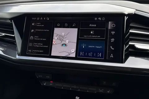  Audi Q4 e-tron 45 Black Edition Auto 5dr 82kWh Thumbnail #26