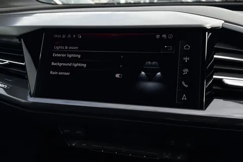  Audi Q4 e-tron 45 Black Edition Auto 5dr 82kWh Thumbnail #31