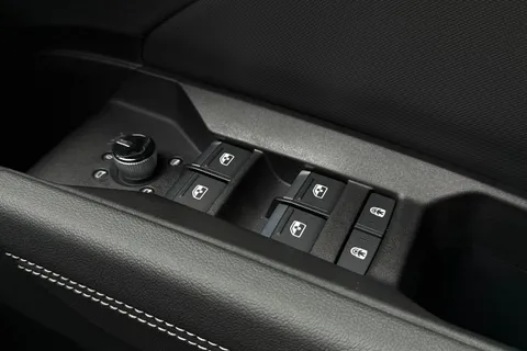  Audi Q4 e-tron 45 Black Edition Auto 5dr 82kWh Thumbnail #59