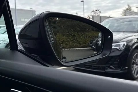  Audi Q4 e-tron 45 Black Edition Auto 5dr 82kWh Thumbnail #61