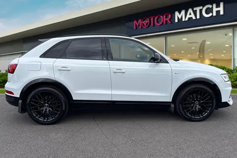 PK17JFA Audi Q3 2.0 TDI Black Edition S Tronic quattro Euro 6 (s/s) 5dr Thumbnail #4