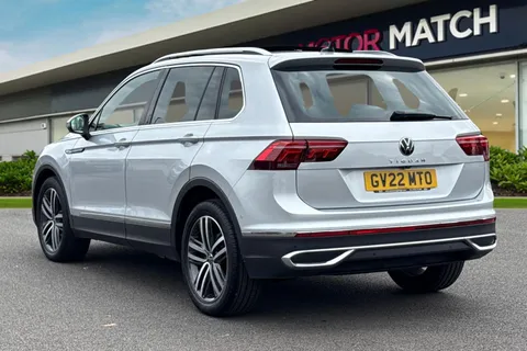 GV22MTO Volkswagen Tiguan 1.5 TSI Elegance DSG Euro 6 (s/s) 5dr Thumbnail #3