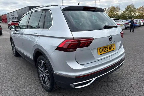 GV22MTO Volkswagen Tiguan 1.5 TSI Elegance DSG Euro 6 (s/s) 5dr Thumbnail #8