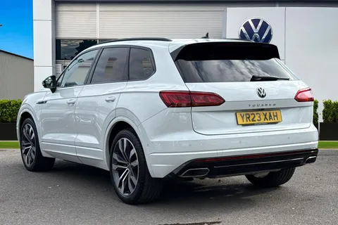 YR23XAH Volkswagen Touareg 3.0 V6 TDI 4Motion Black Edition ⭐ Towbar, climate front seats massage ⭐ Thumbnail #3