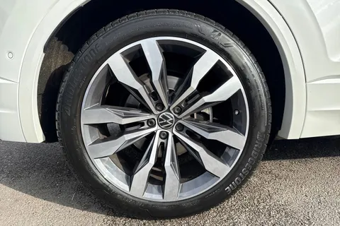 YR23XAH Volkswagen Touareg 3.0 V6 TDI 4Motion Black Edition ⭐ Towbar, climate front seats massage ⭐ Thumbnail #11