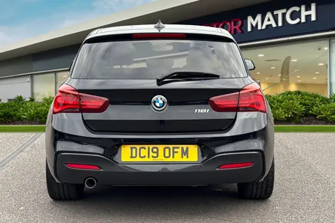 DC19OFM BMW 1 Series 1.5 118i GPF M Sport Shadow Edition Auto Euro 6 (s/s) 5dr Thumbnail #5