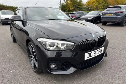 DC19OFM BMW 1 Series 1.5 118i GPF M Sport Shadow Edition Auto Euro 6 (s/s) 5dr Thumbnail #10