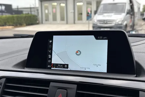 DC19OFM BMW 1 Series 1.5 118i GPF M Sport Shadow Edition Auto Euro 6 (s/s) 5dr Thumbnail #18