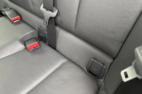 DC19OFM BMW 1 Series 1.5 118i GPF M Sport Shadow Edition Auto Euro 6 (s/s) 5dr Thumbnail #35