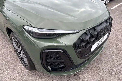 Audi SQ5 3.0 TFSI S Edition 1 S Tronic quattro Euro 6 (s/s) 5dr Thumbnail #9