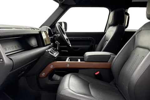 KT24OPV Land Rover Defender 90 3.0 D300 X 3dr Thumbnail #4
