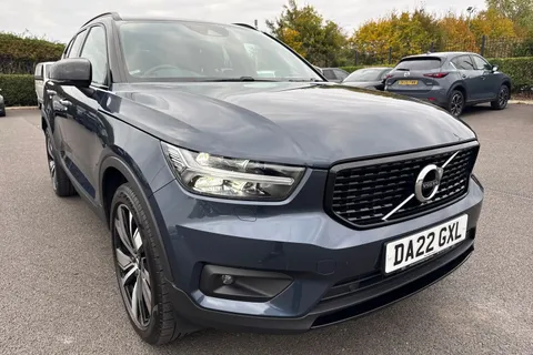 DA22GXL Volvo Xc40 1.5h T5 Recharge 10.7kWh Ultimate Dark Auto Euro 6 (s/s) 5dr Thumbnail #9