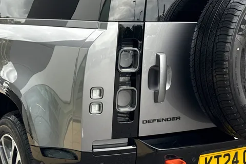 KT24OPV Land Rover Defender 90 3.0 D300 X 3dr Thumbnail #21