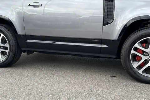 KT24OPV Land Rover Defender 90 3.0 D300 X 3dr Thumbnail #40