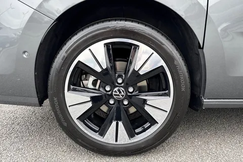 DE75TYO Volkswagen California Ocean T7 SWB 150 PS DSG - New Shape / Massive Spec Thumbnail #11