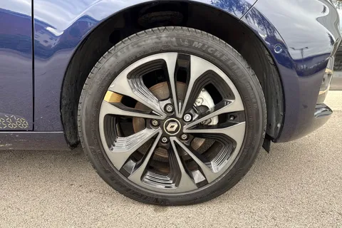 10 of 60 for RENAULT ZOE 100kW Iconic R135 50kWh Boost Charge 5dr Auto