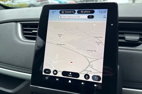 17 of 60 for RENAULT ZOE 100kW Iconic R135 50kWh Boost Charge 5dr Auto