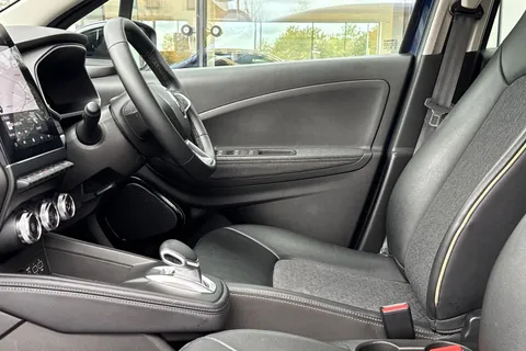 33 of 60 for RENAULT ZOE 100kW Iconic R135 50kWh Boost Charge 5dr Auto