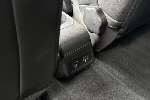 35 of 60 for RENAULT ZOE 100kW Iconic R135 50kWh Boost Charge 5dr Auto