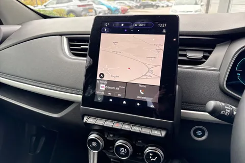 41 of 60 for RENAULT ZOE 100kW Iconic R135 50kWh Boost Charge 5dr Auto