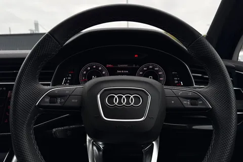 DE74FNX Audi SQ7 SUV  Black Edition TFSI  507 PS tiptronic Thumbnail #43