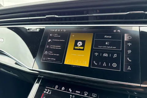 DE74FNX Audi SQ7 SUV  Black Edition TFSI  507 PS tiptronic Thumbnail #51