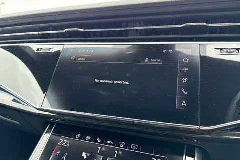 DE74FNX Audi SQ7 SUV  Black Edition TFSI  507 PS tiptronic Thumbnail #56