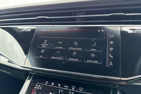 DE74FNX Audi SQ7 SUV  Black Edition TFSI  507 PS tiptronic Thumbnail #59