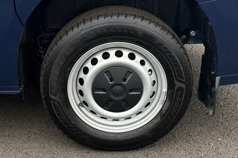 MF75FNY Volkswagen Transporter T32 Panel Van Commerce Plus SWB 150 PS 2.0 TDI 8sp Automatic Thumbnail #7