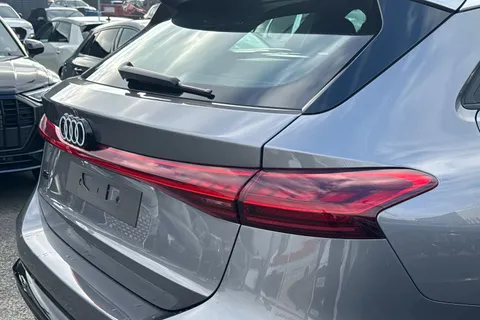 Audi A6 E-Tron Avant 83kWh Sport Auto 5dr Thumbnail #8