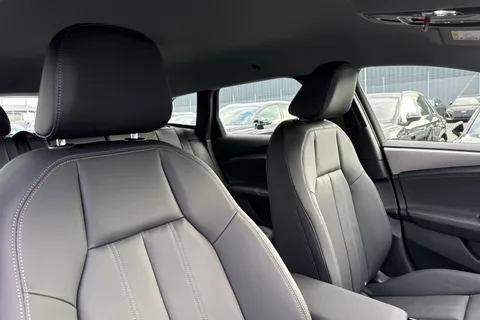 Audi A6 E-Tron Avant 83kWh Sport Auto 5dr Thumbnail #24