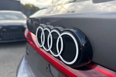 Audi A6 E-Tron Avant 83kWh Sport Auto 5dr Thumbnail #31