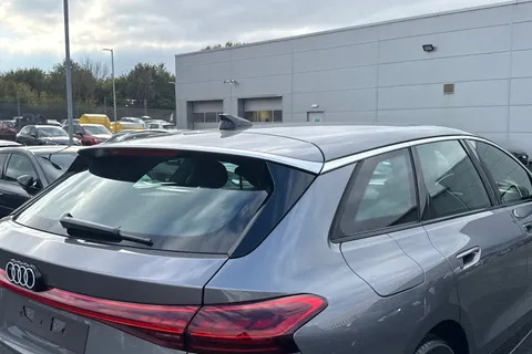 Audi A6 E-Tron Avant 83kWh Sport Auto 5dr Thumbnail #34